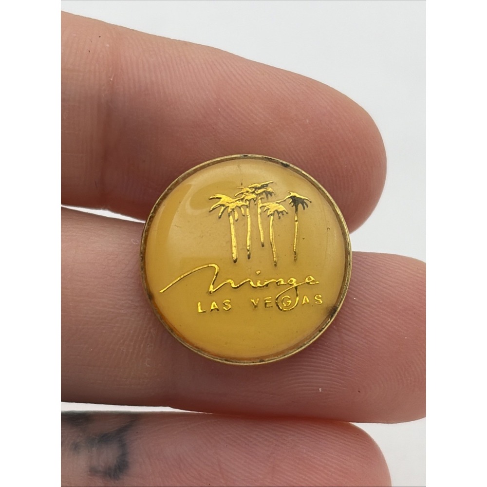 Mirage Las Vegas Casino Hotel Palm Trees Lapel Hat Pin